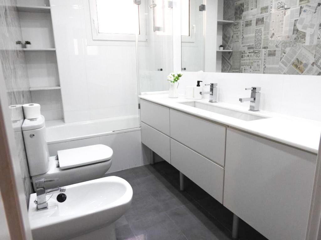 Carihuela Beach Suite Apartment Torremolinos Kültér fotó