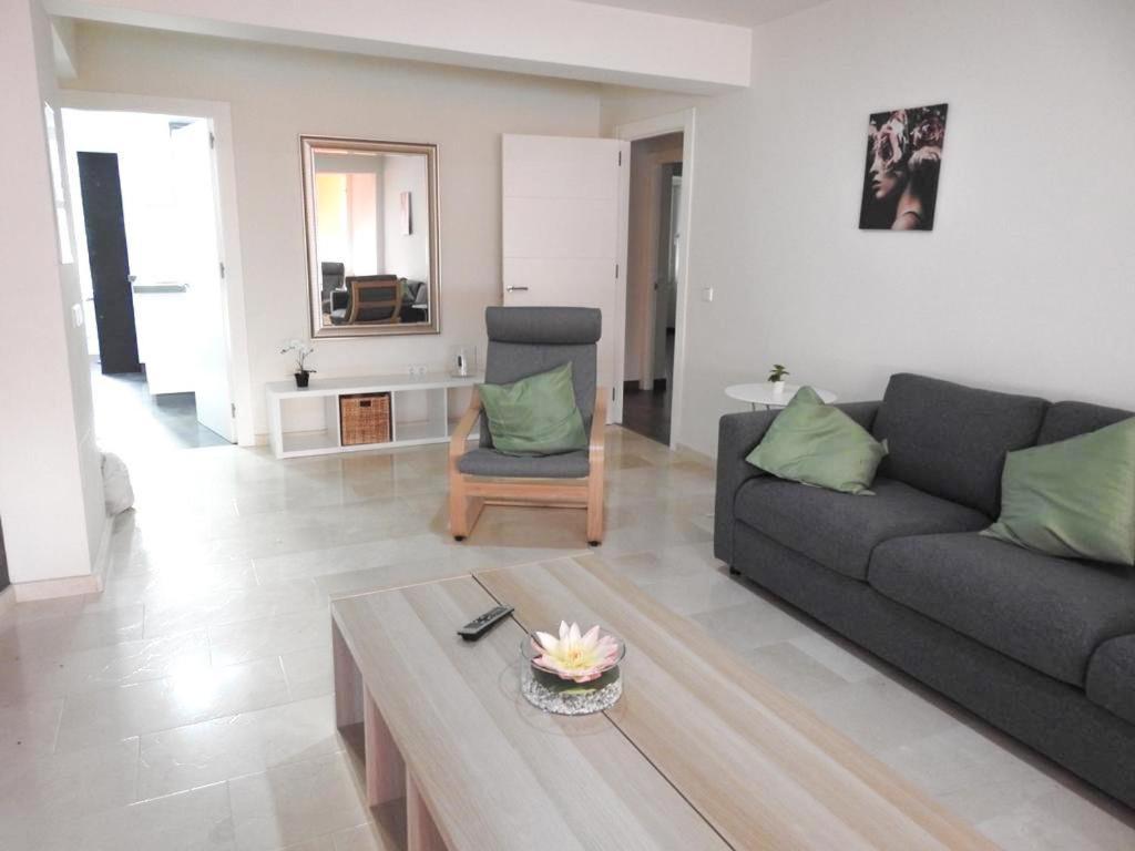 Carihuela Beach Suite Apartment Torremolinos Kültér fotó